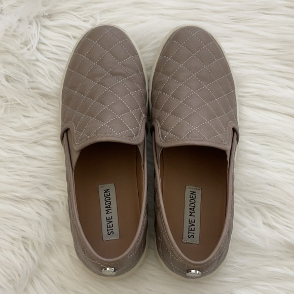 Steve Madden flats size 8 color grey - Picture 3 of 6